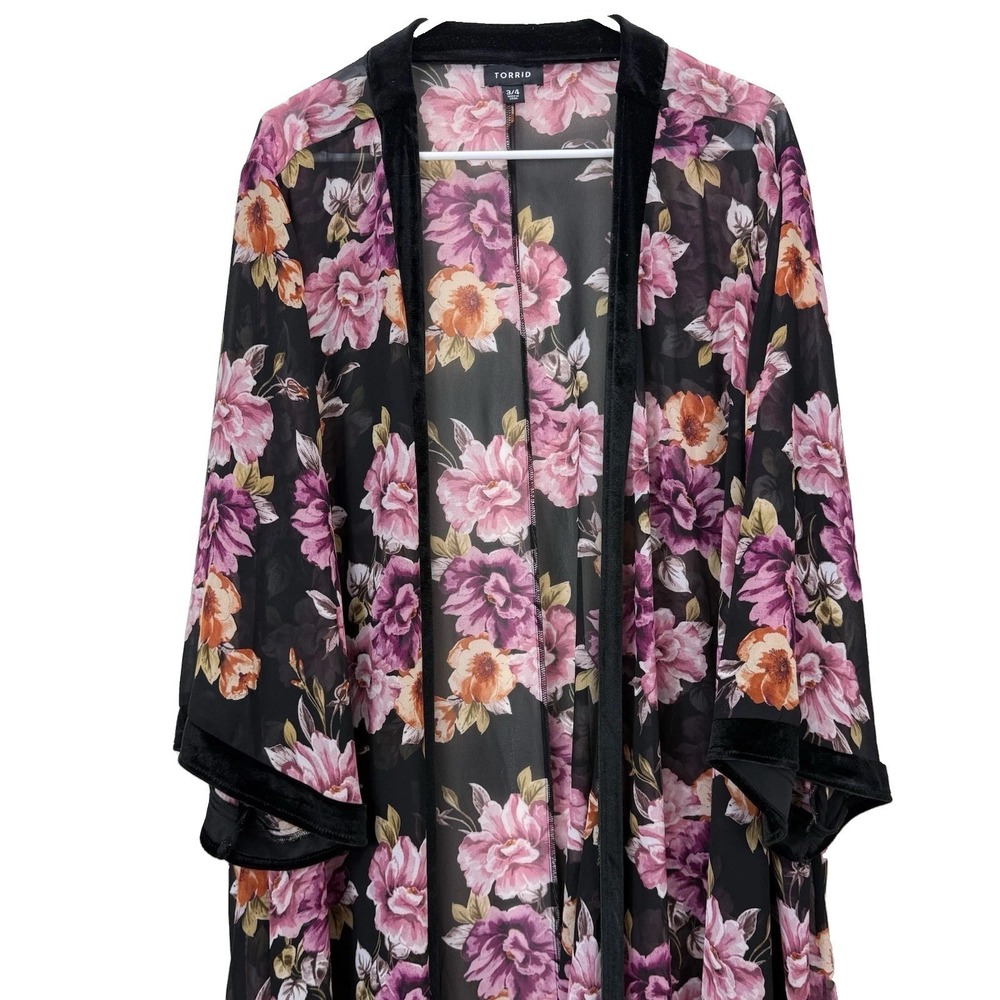 Torrid Pink Floral Black Velvet‎ Trim Chiffon Duster Open Kimono Boho Layers 4X - Picture 4 of 9